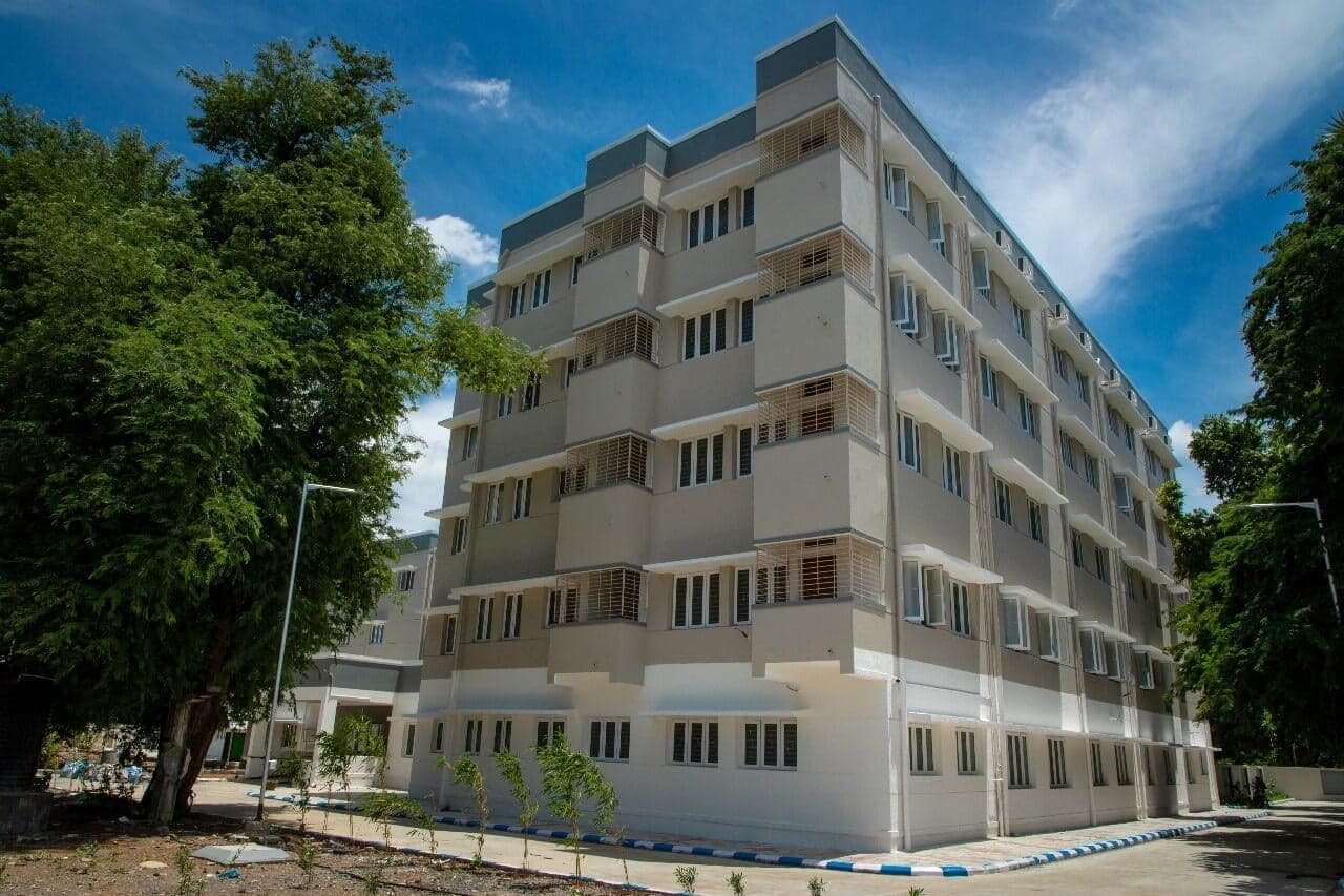 Tambaram Thozhi Hostel building exterior